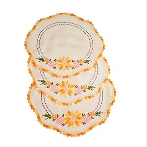 Hand Crafted Needlepoint Doily Circular Set-5 Botanical yellow floral farmhouse